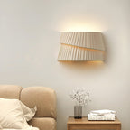 Vela Twist Wall Lamp