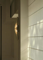 Veyora Wall Lamp