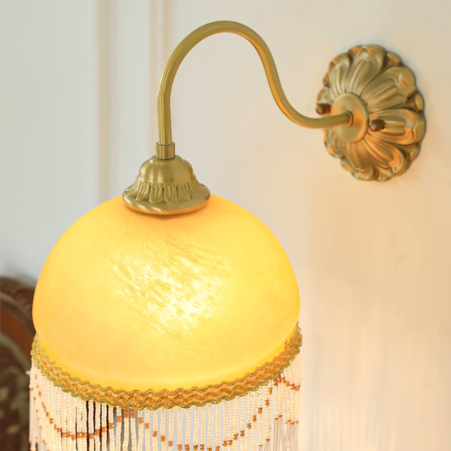 Vili Tassel Wall Sconce
