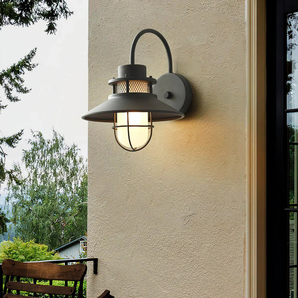 Vintage Felix Outdoor Wall Light