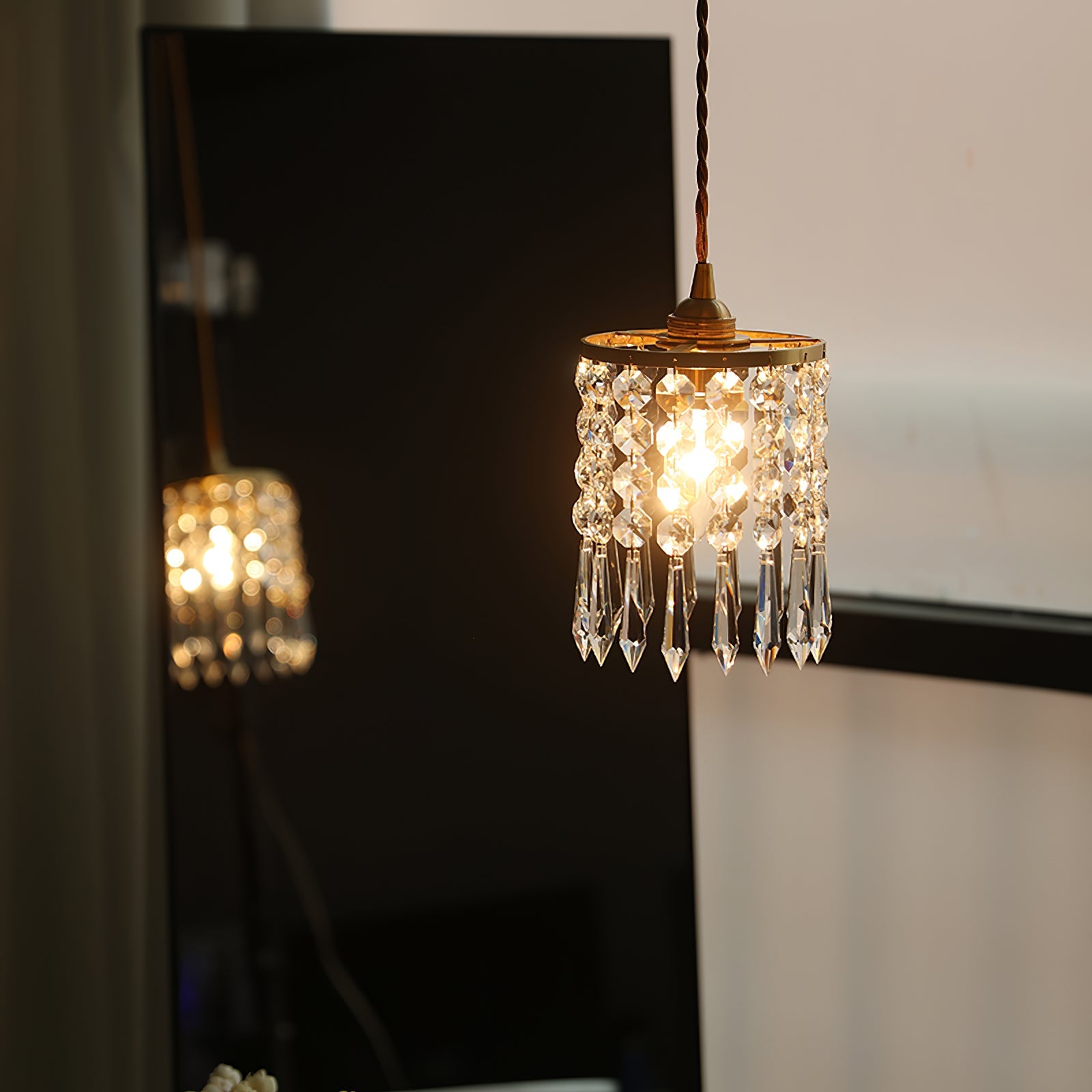 Vintage Crystal Pendant Lamp