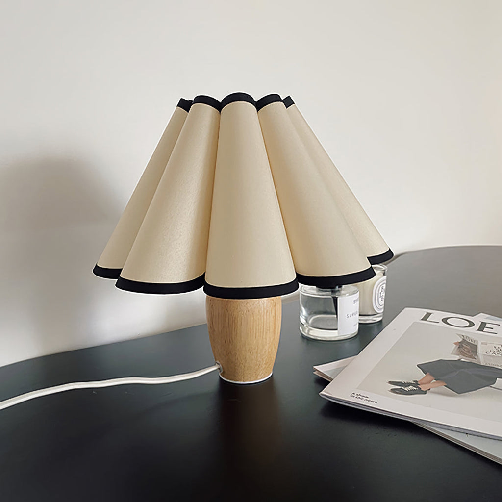 Vintage Fluted Table Lamp