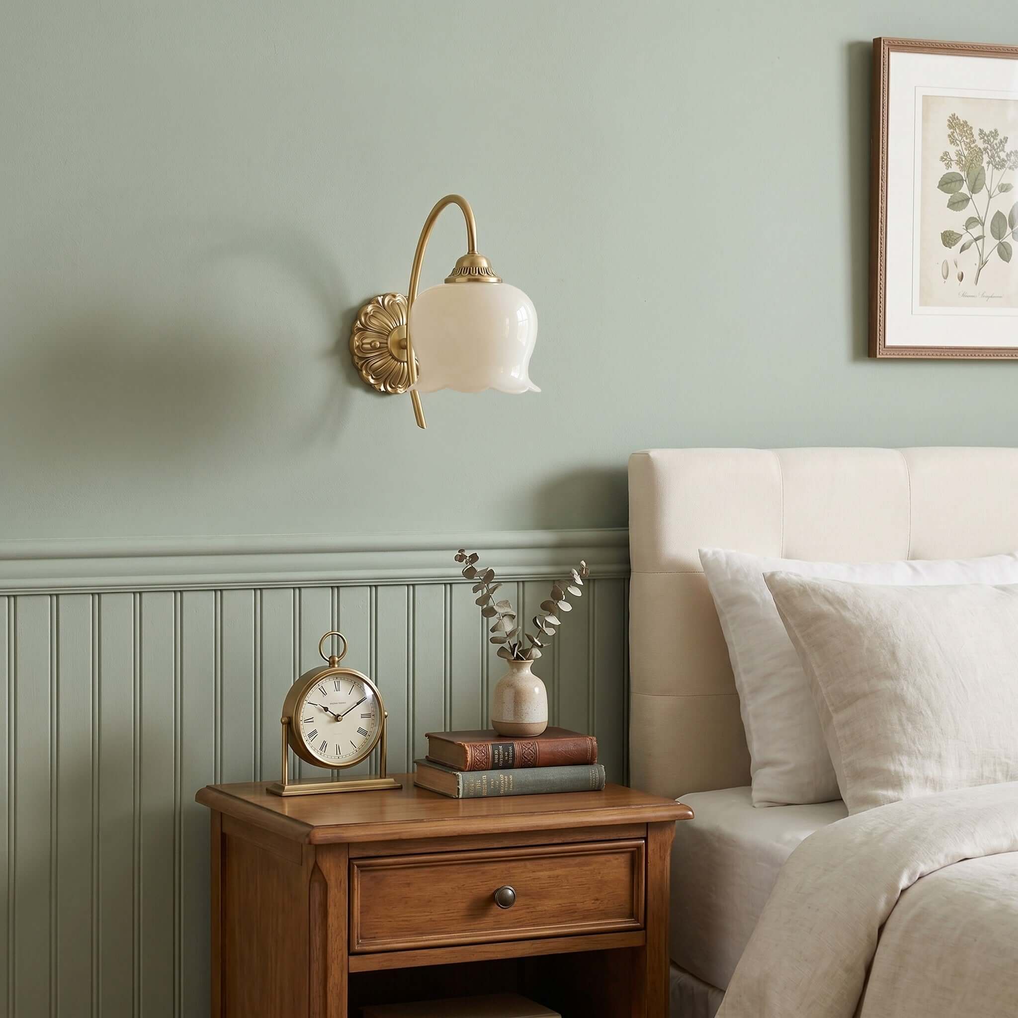 Vintage Mia Brass Wall Lamp – Art Deco Sconce with Fabric Shade