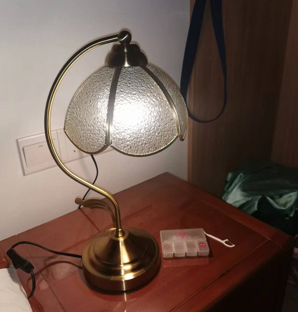 Vintage Tiffany Table Lamp