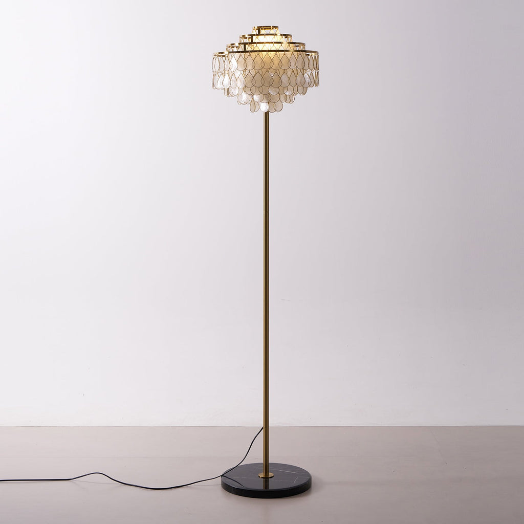 Vivant Shell Floor Lamp