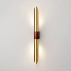 Voya Wall Lamp