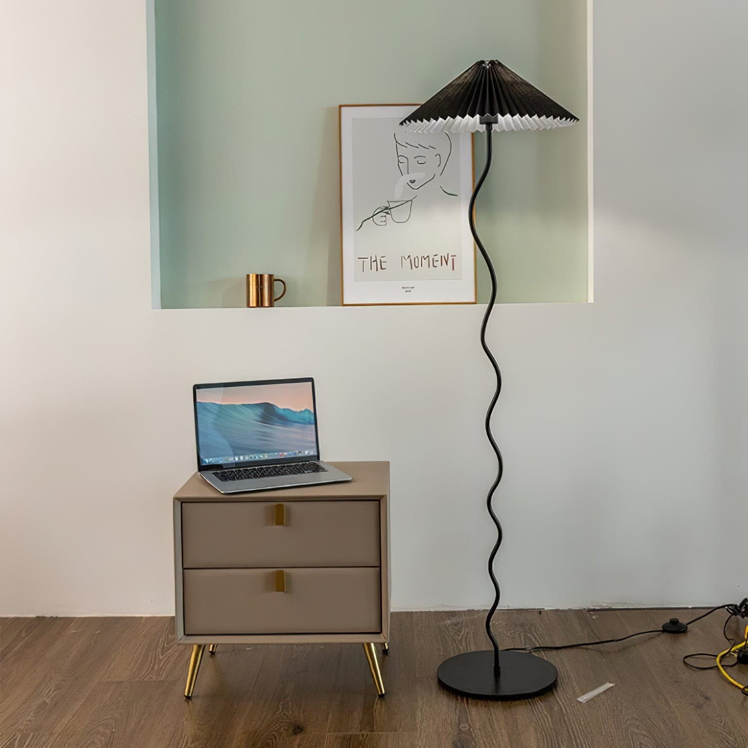 Wiggly Pleated Floor Lamp