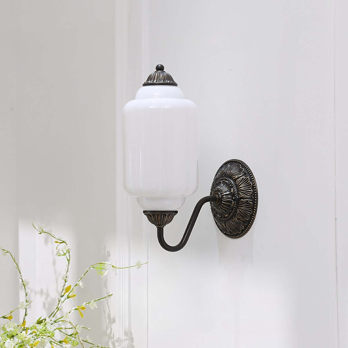 Zelvion Wall Sconce