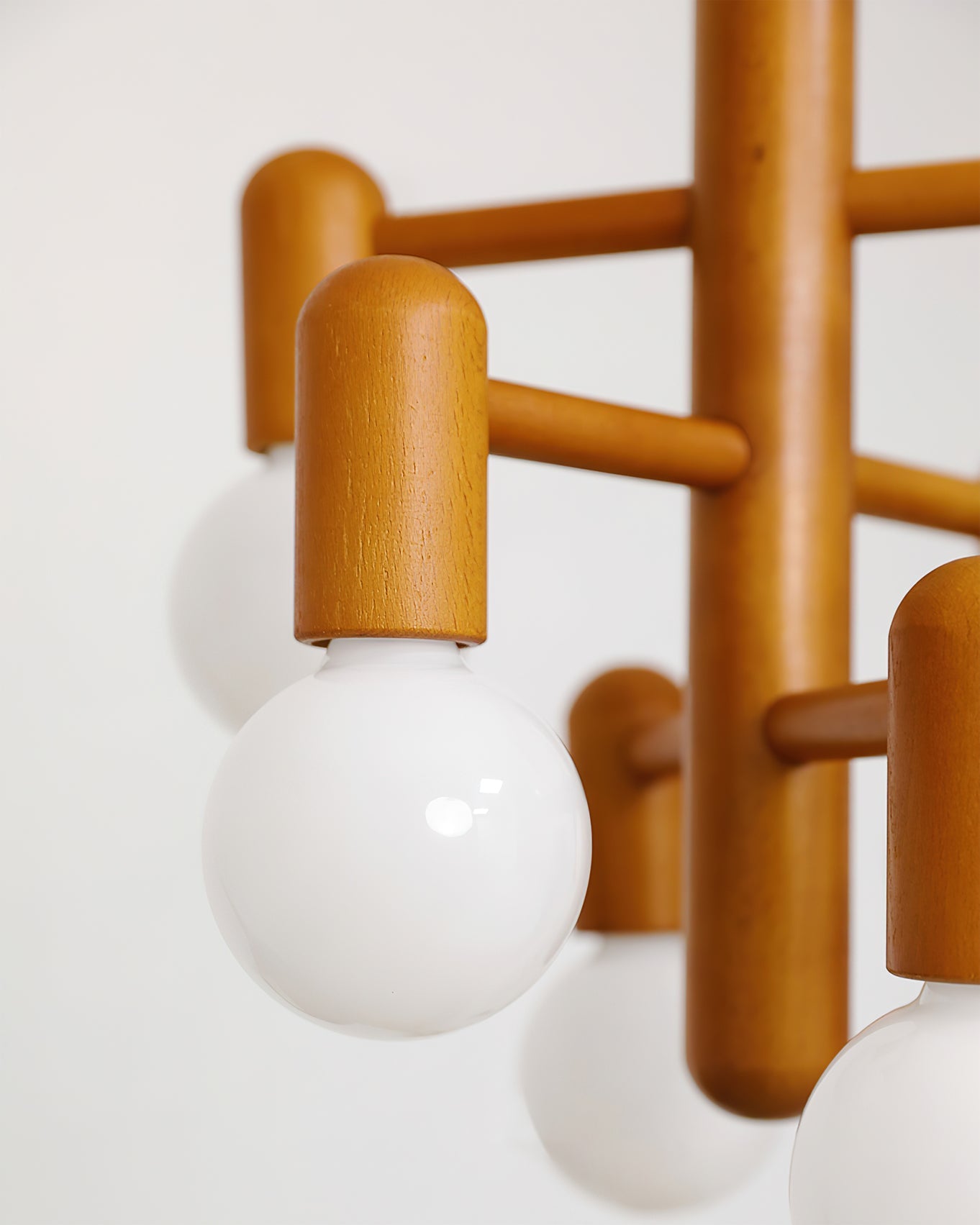 Zicbol Wood Pendant Light