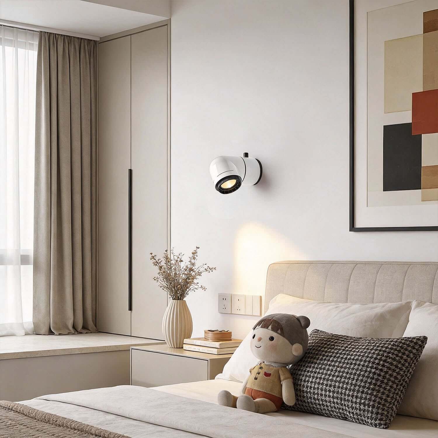 Zolvira Wall Light