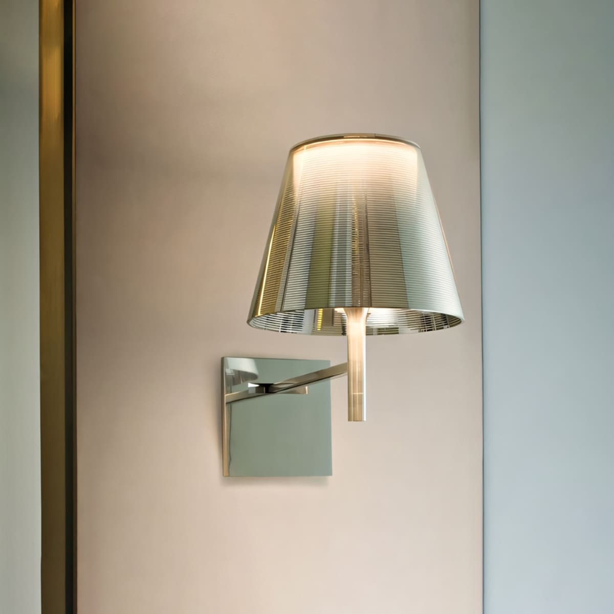 Zymera Wall Light