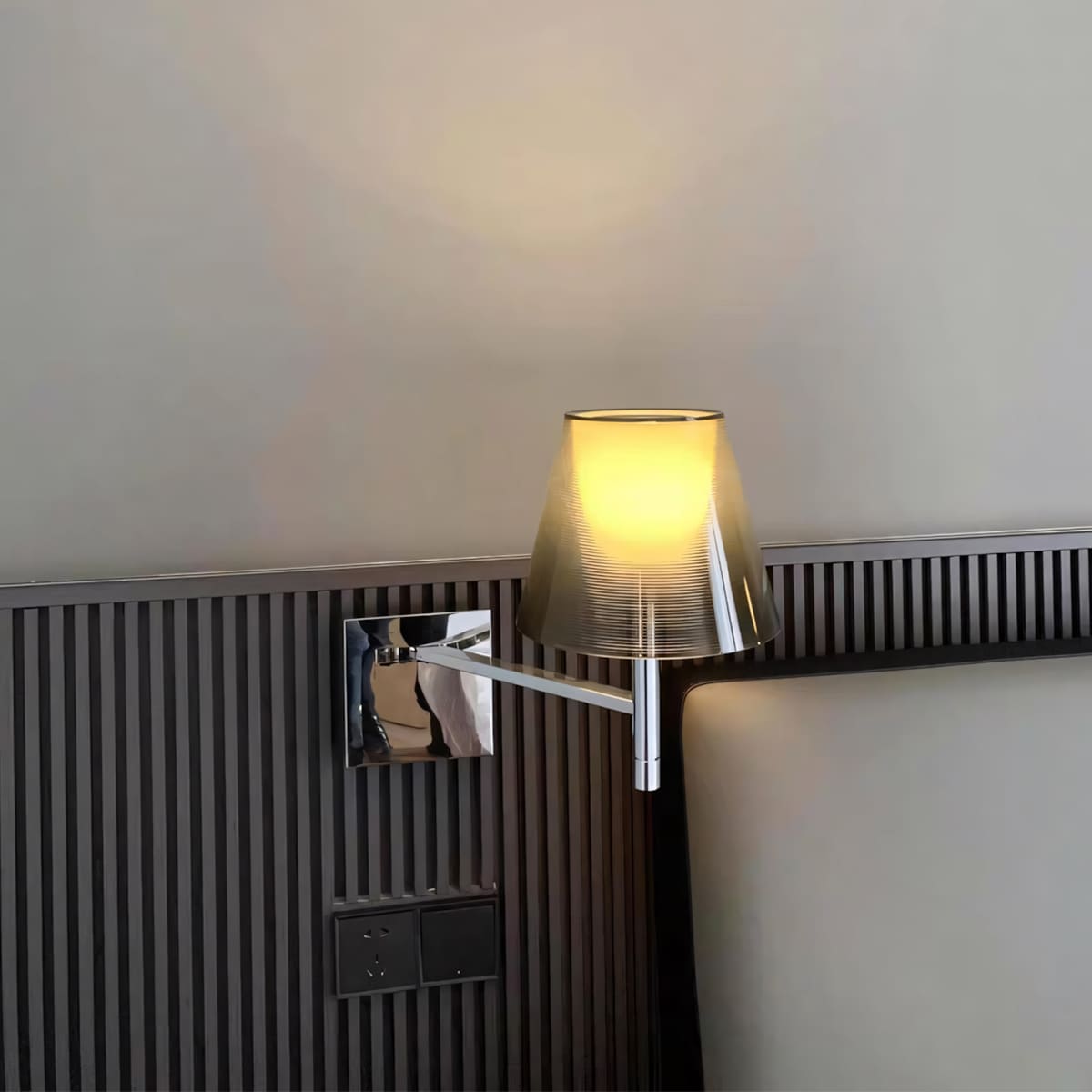 Zymera Wall Light