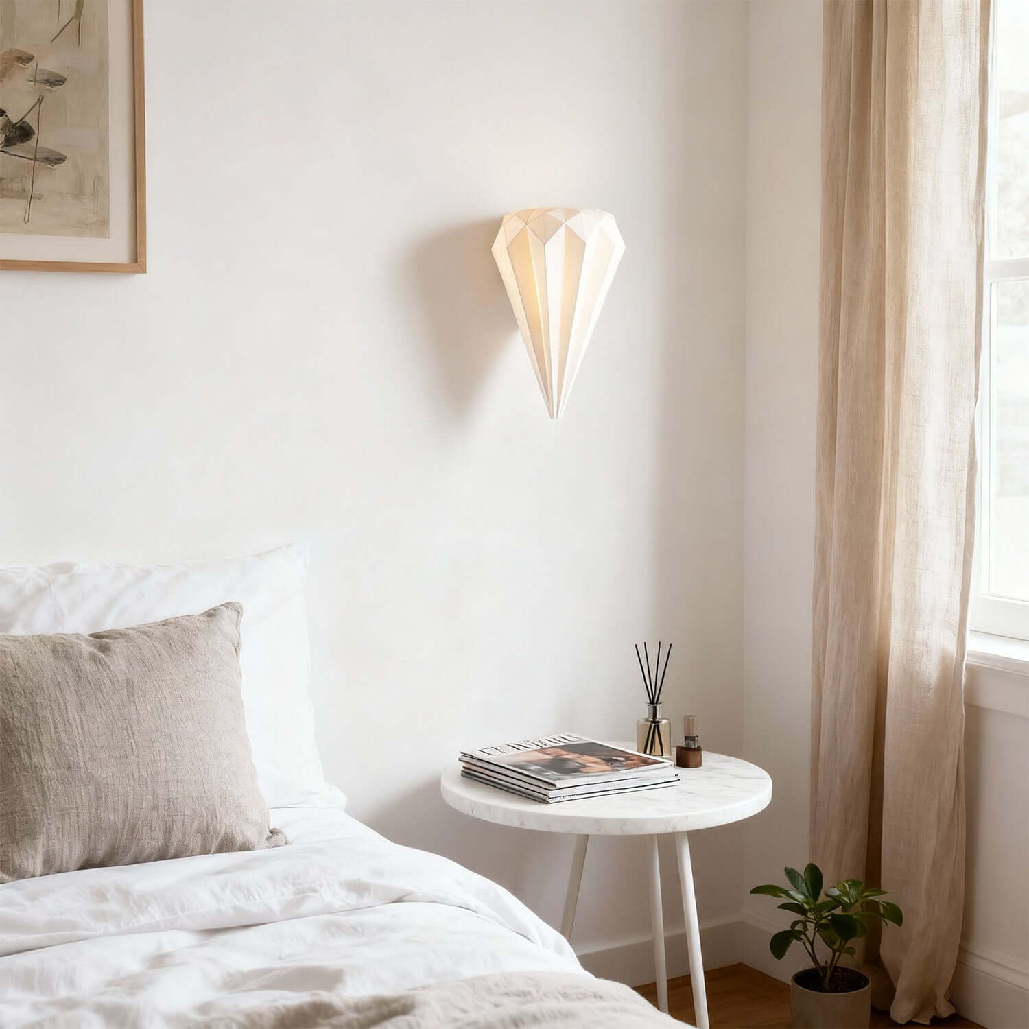 Zyretta Wall Light