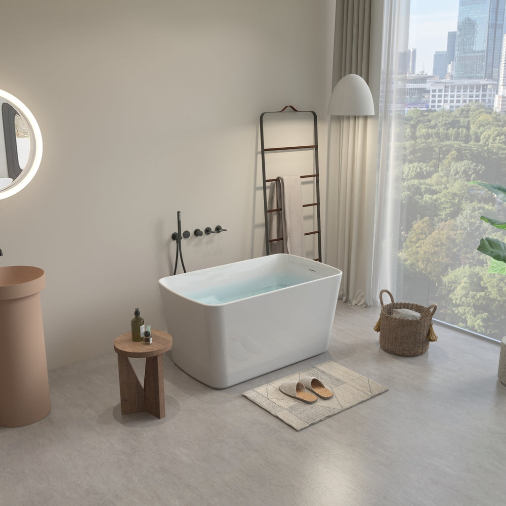 Luxury Square Japanese Soaking Tub
