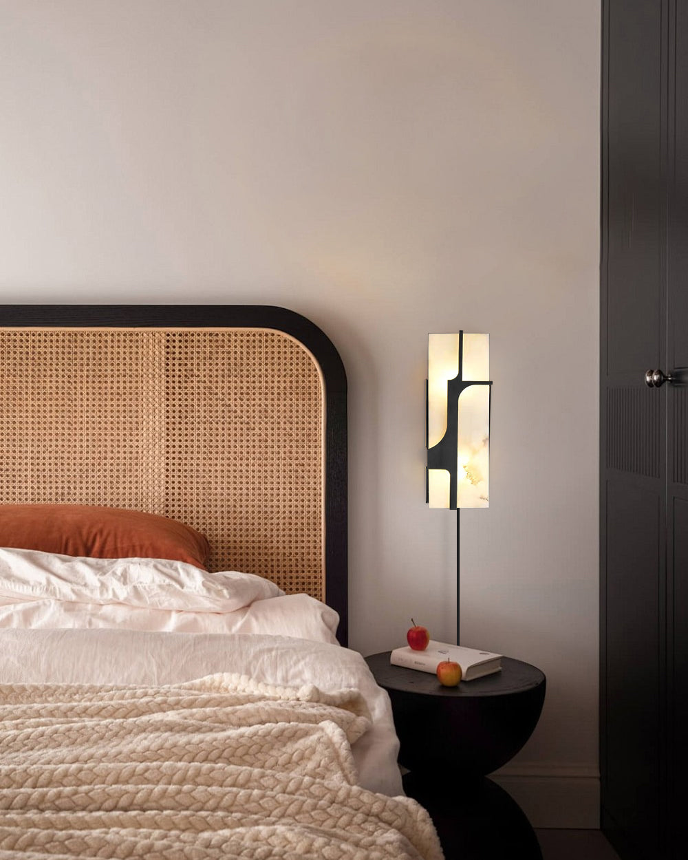 Ariel Plug In Wall Sconce