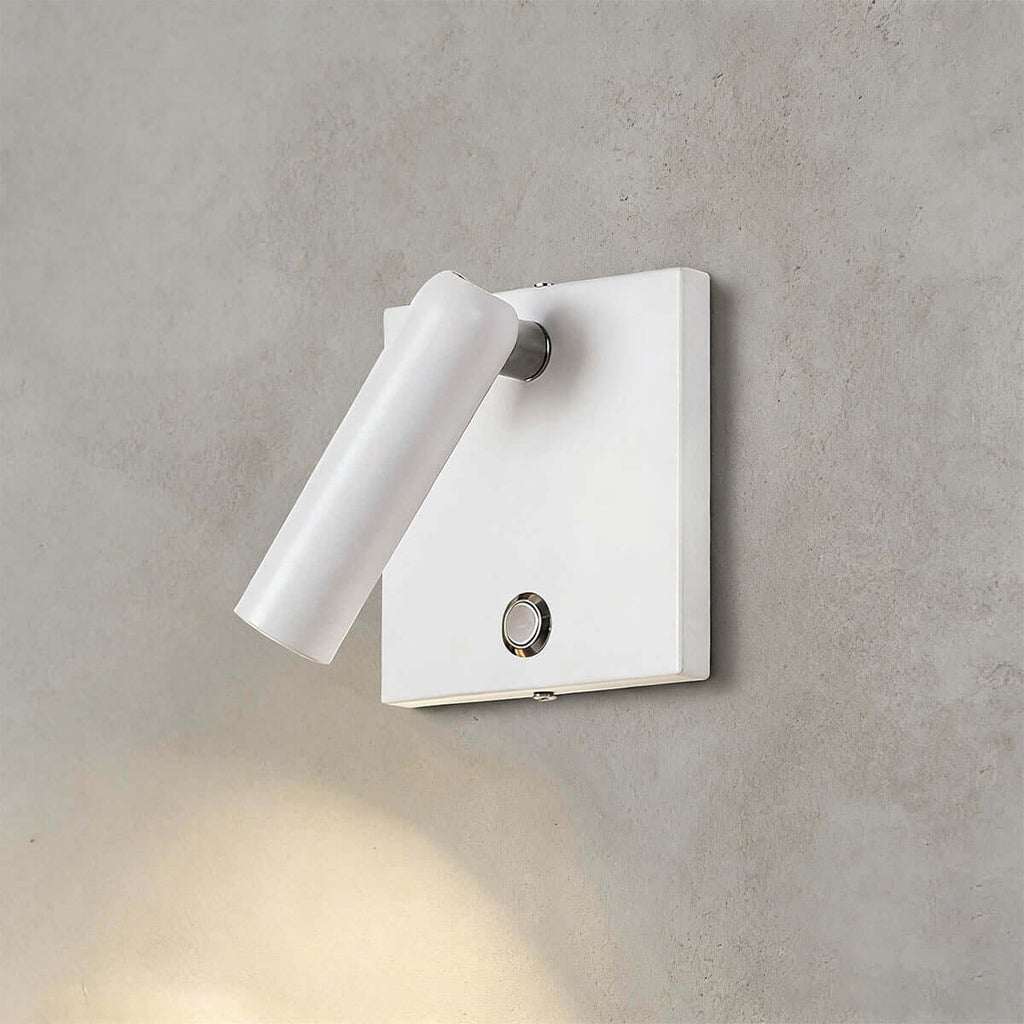 Cevro Wall Light