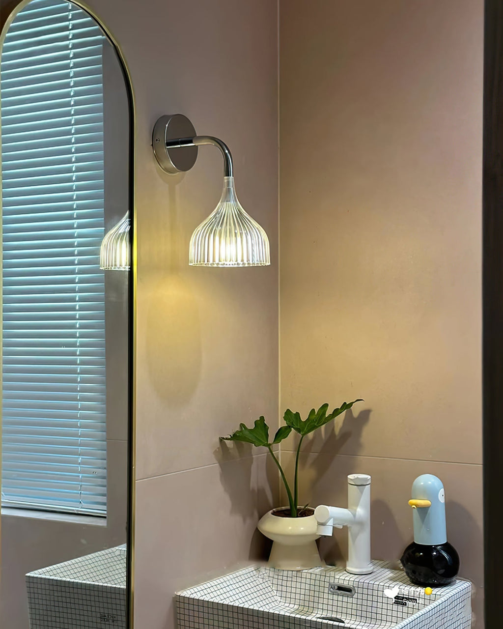 E Wall Sconce