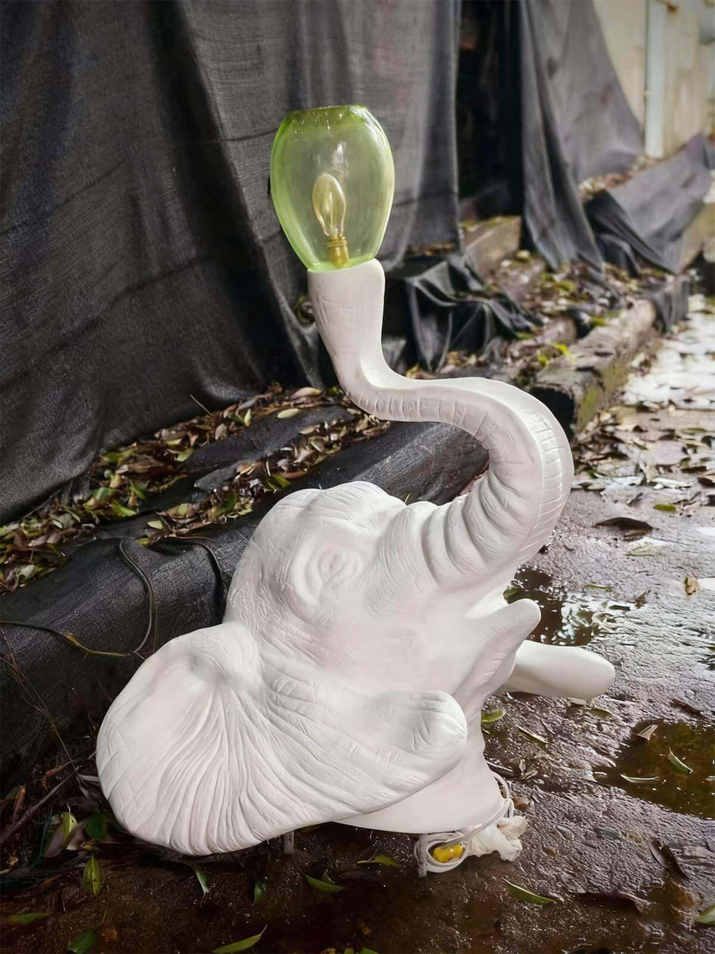 Elephant Sculpture Wall Lamp