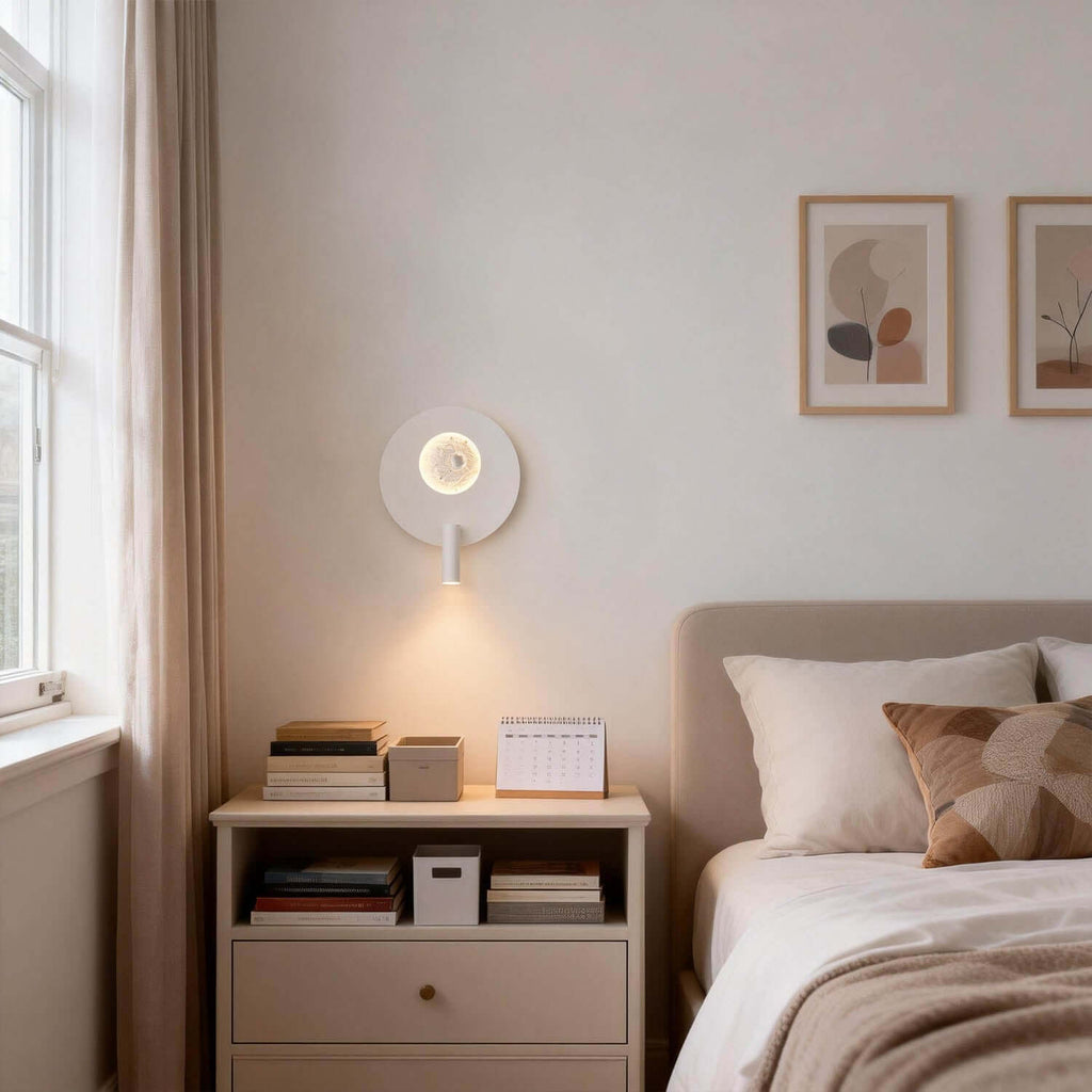 Kavon Wall Light