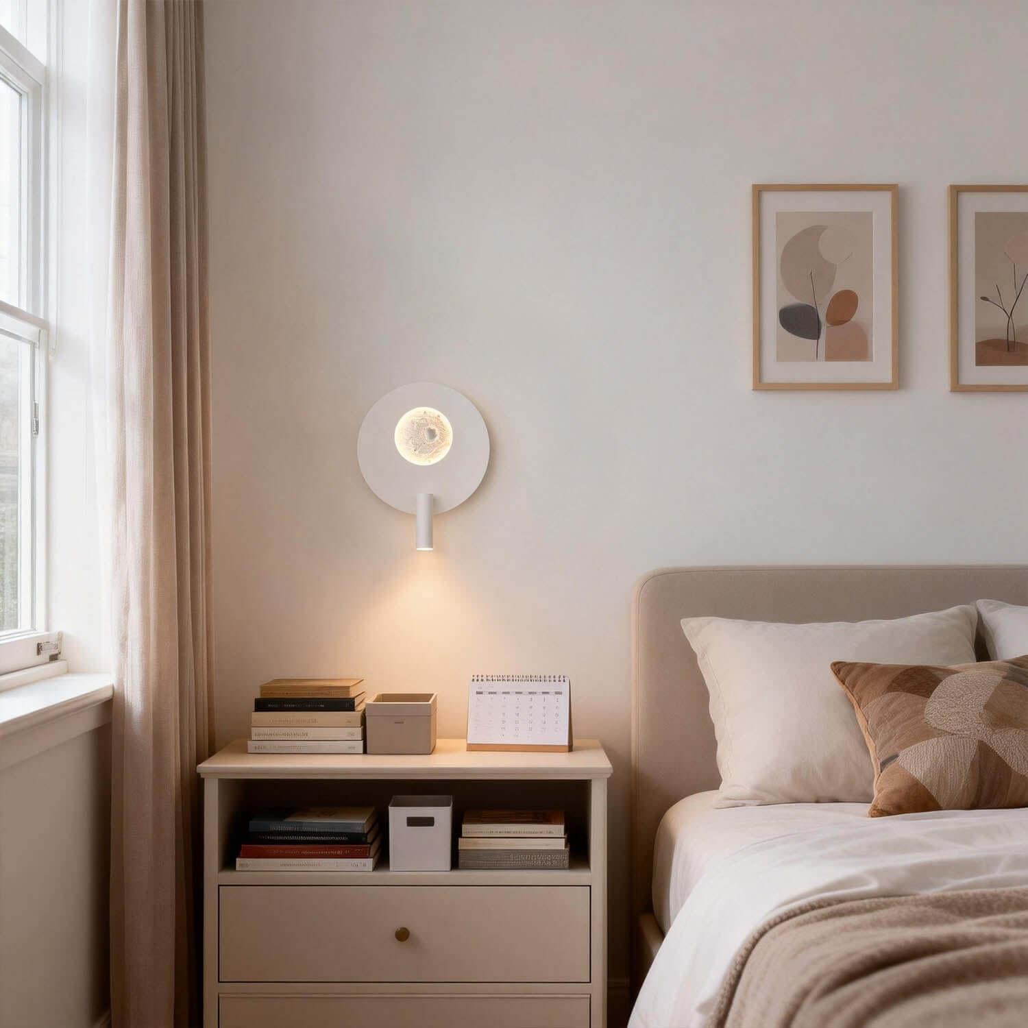 Kavon Wall Light