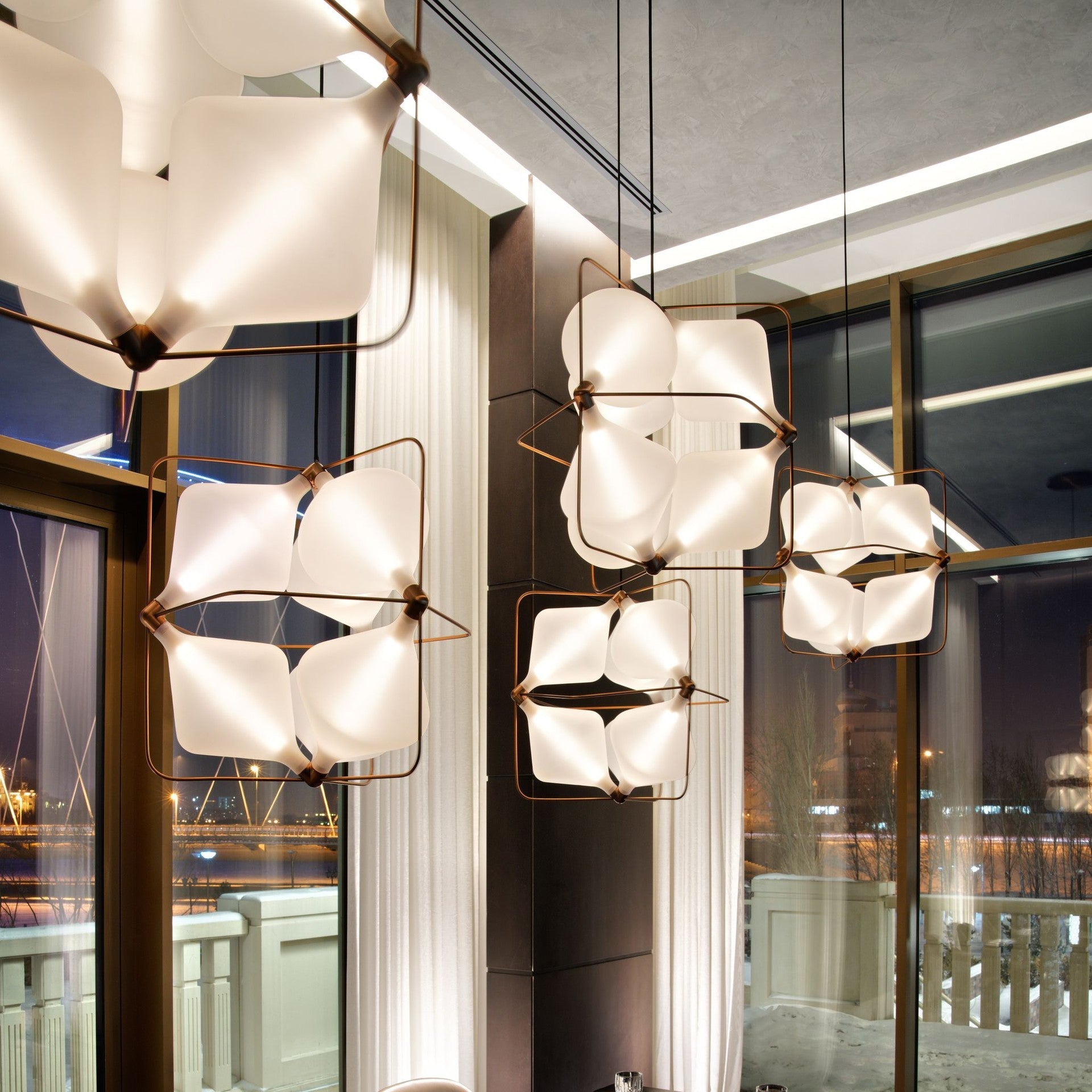 Clover Pendant Light