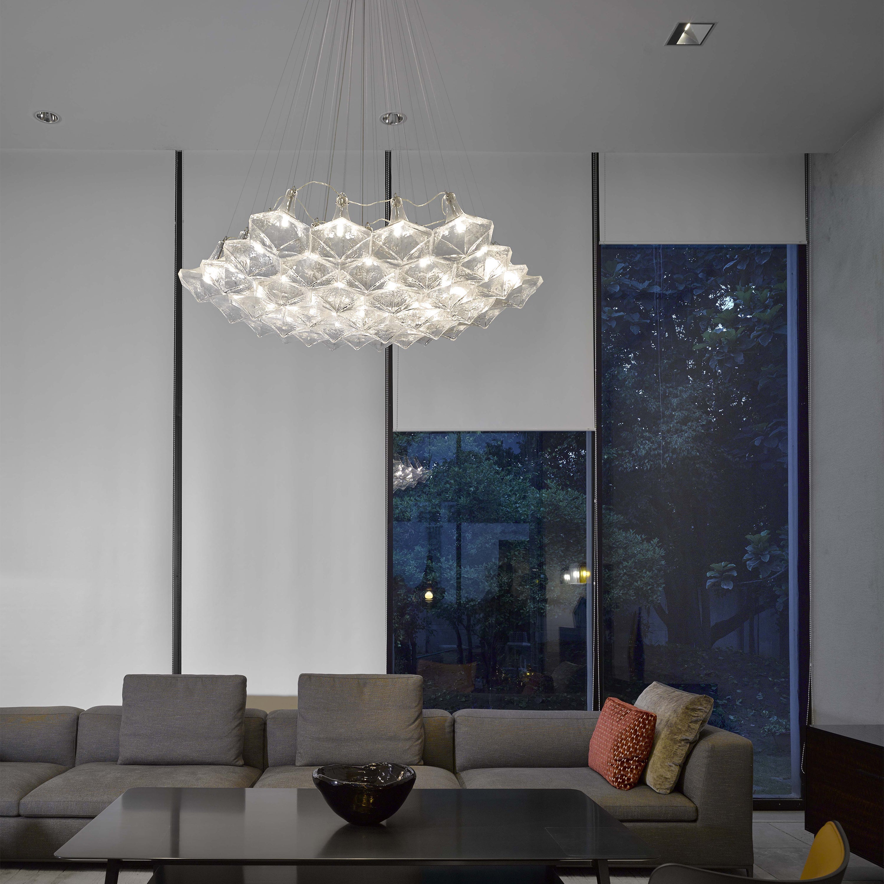 Facet Sculpture Cluster Pendant Light