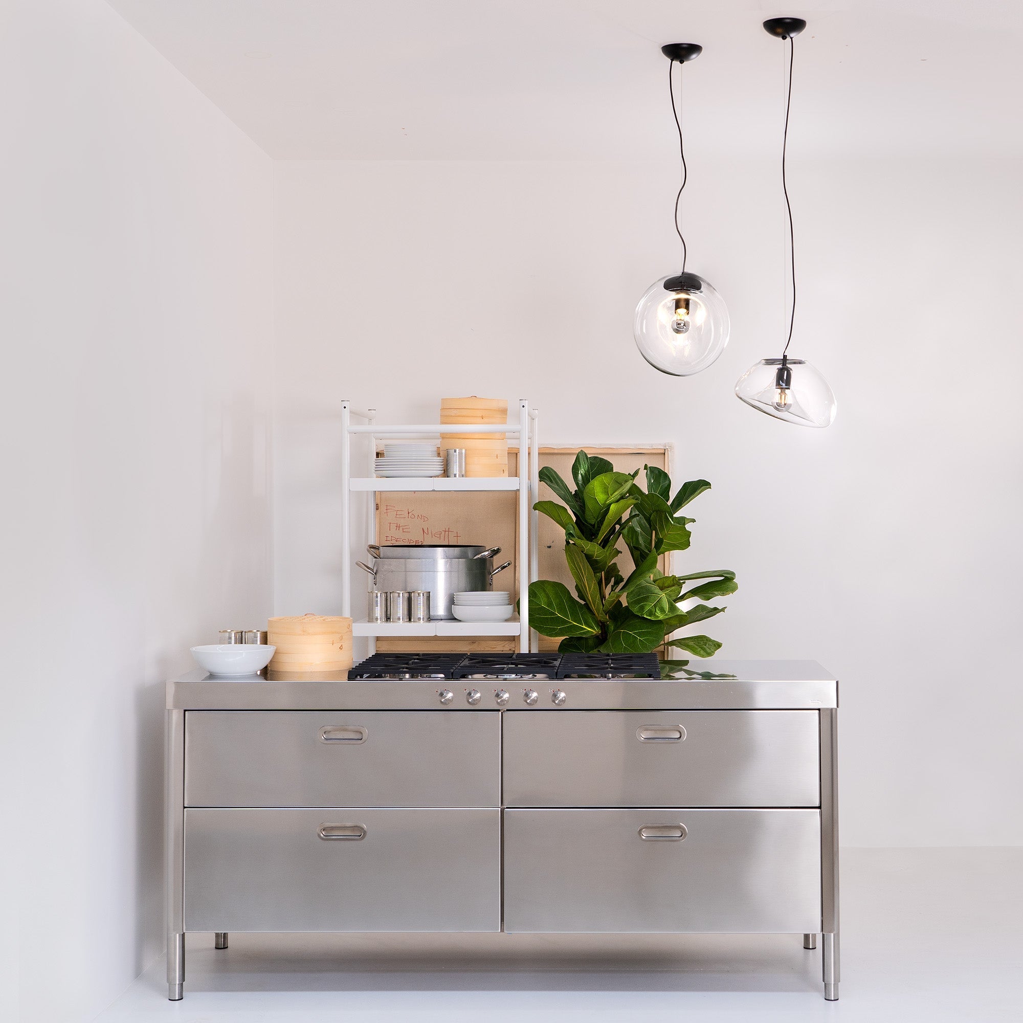 Lightbody Pendant Light