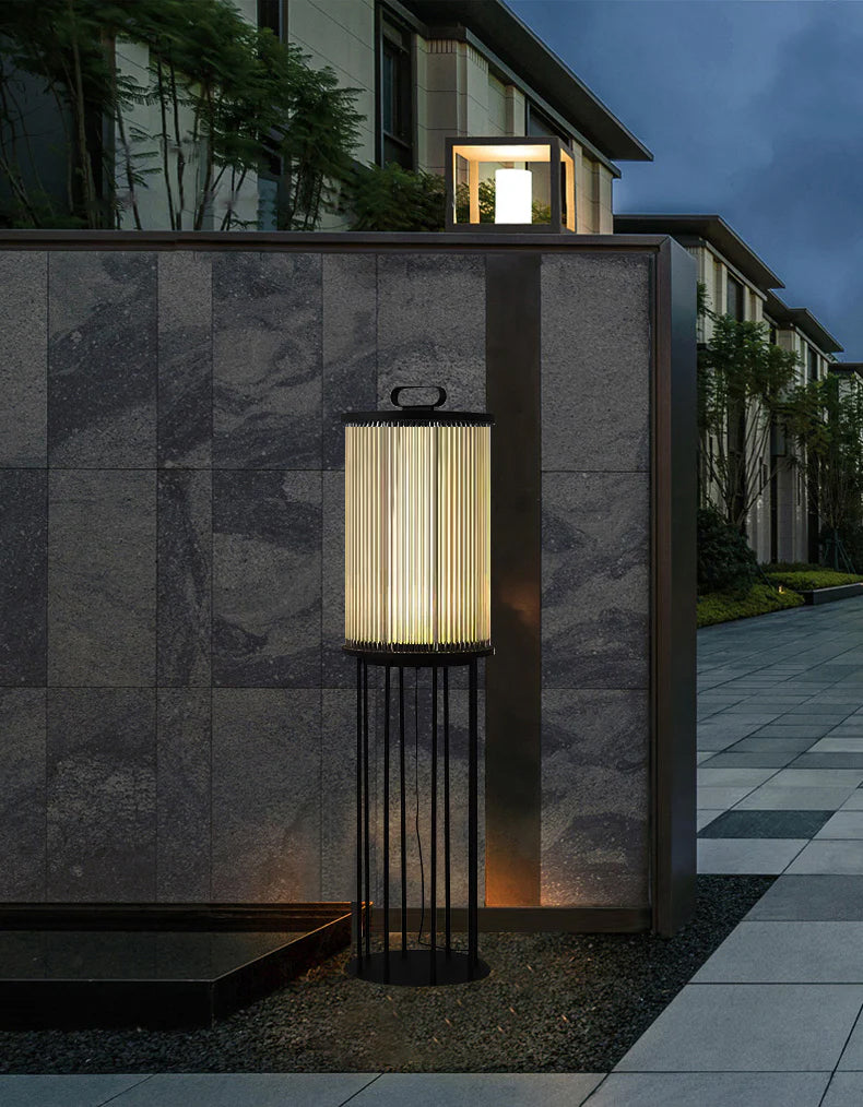 Line Glass Lantern Solar Floor Lamp
