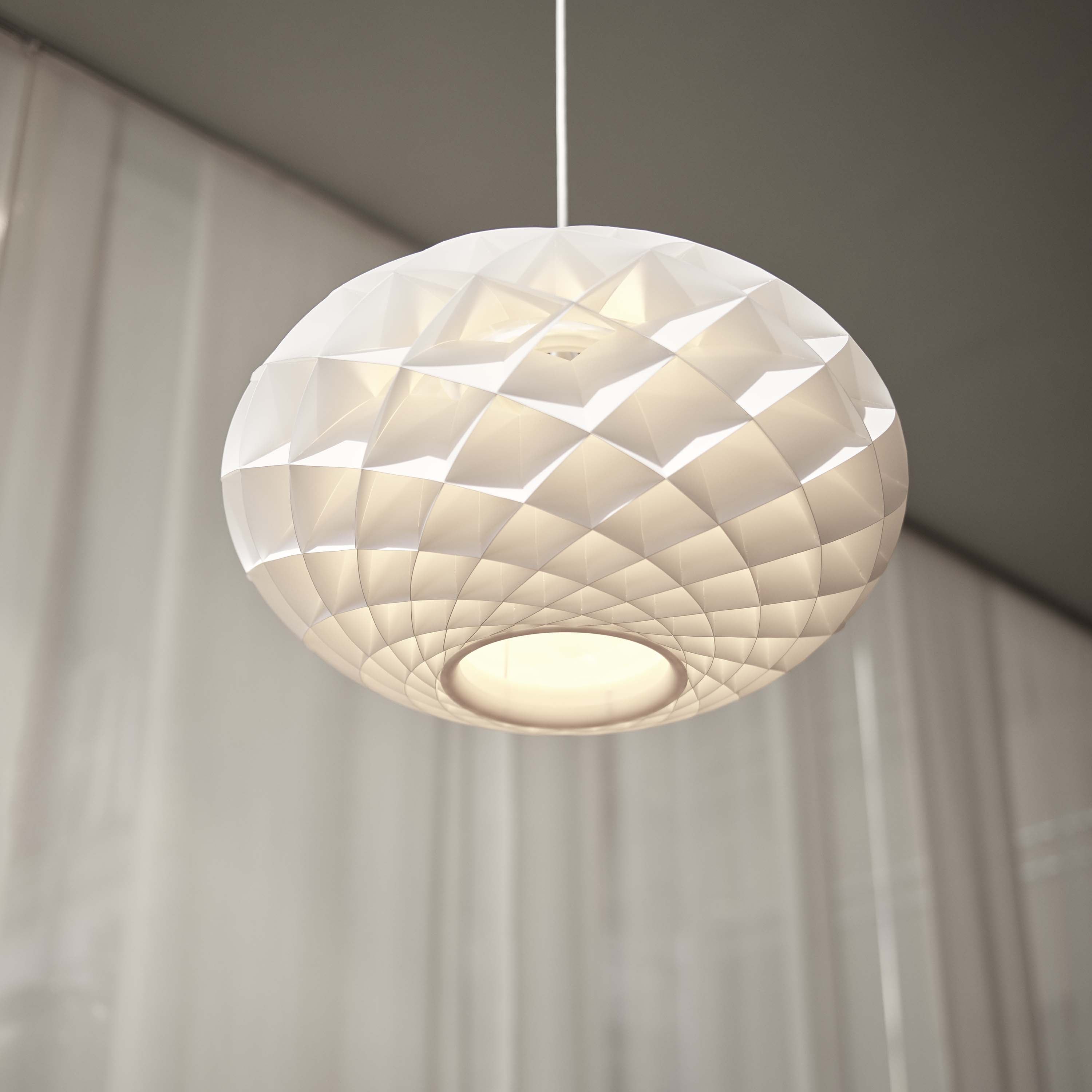Patera Oval Pendant Light