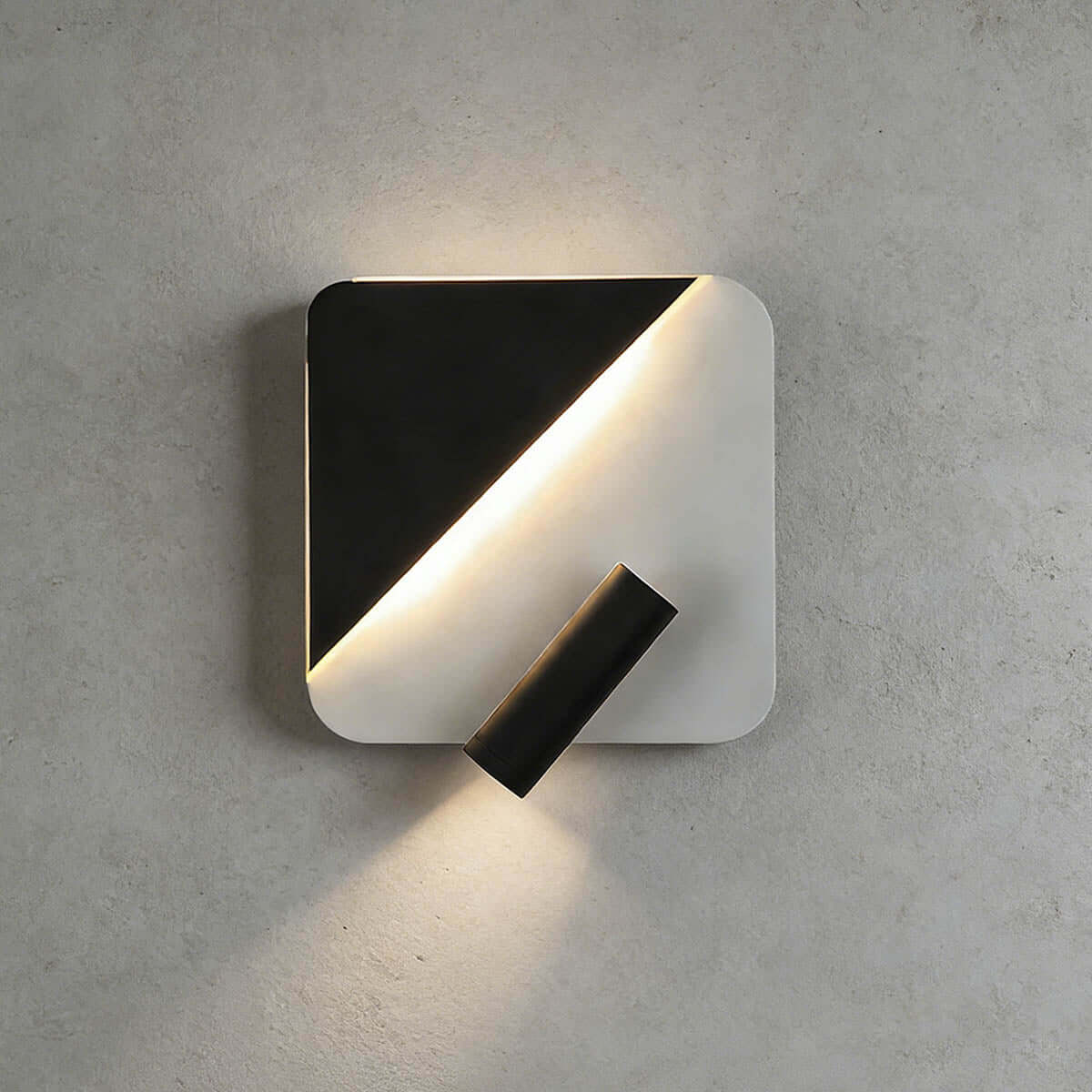 Loxar Wall Light