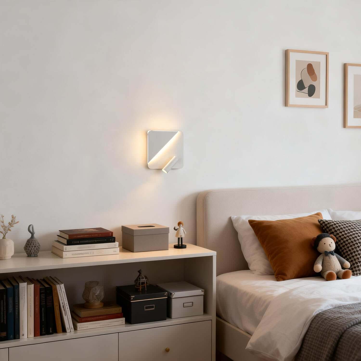 Loxar Wall Light