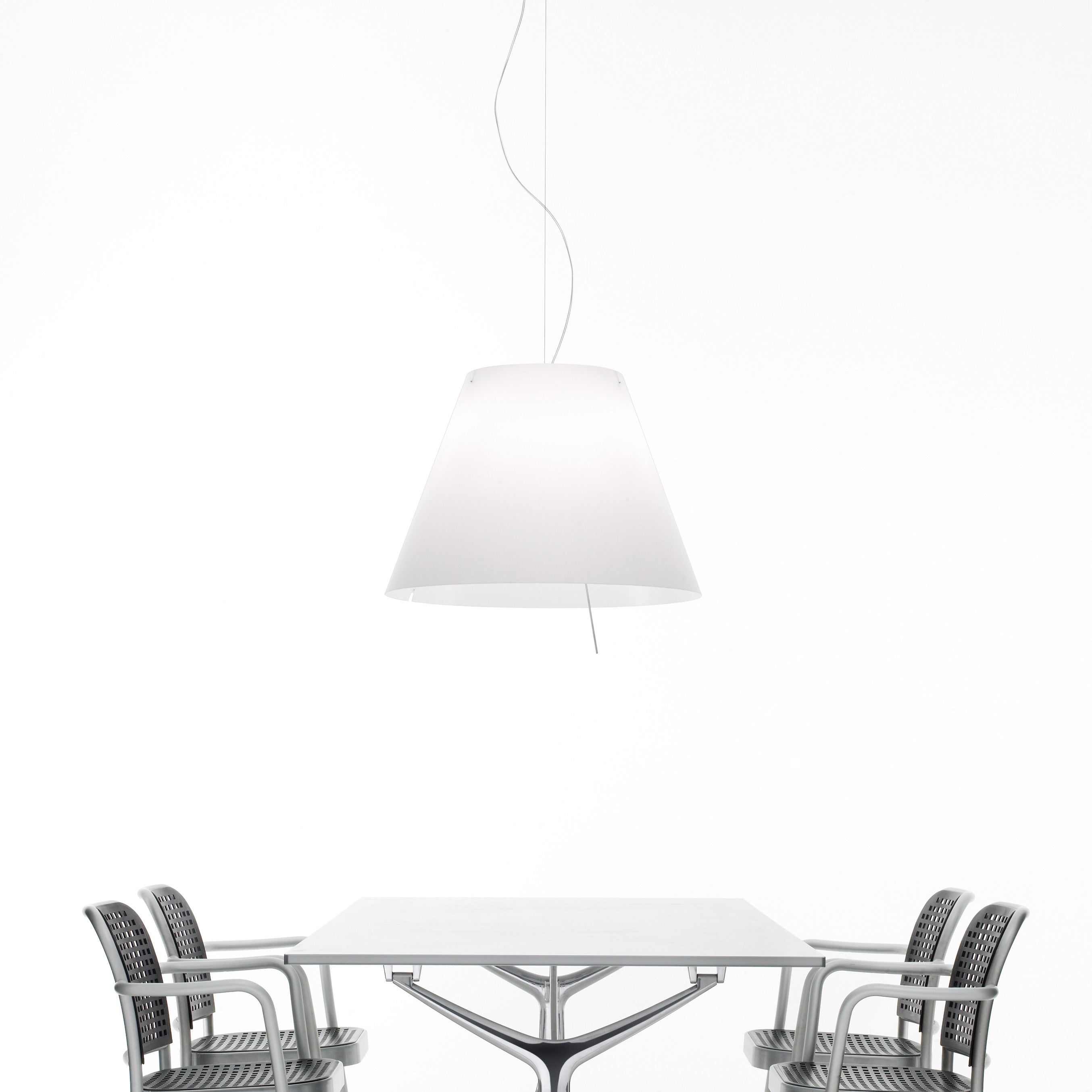 Grande Costanza Pendant Light