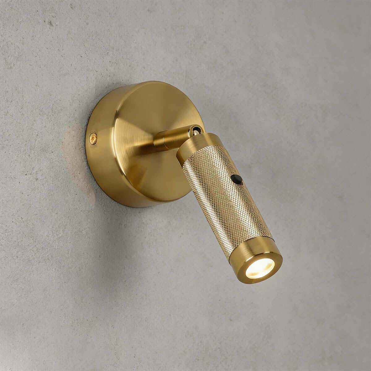 Luvon Wall Light