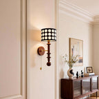 Navira Wall Lamp