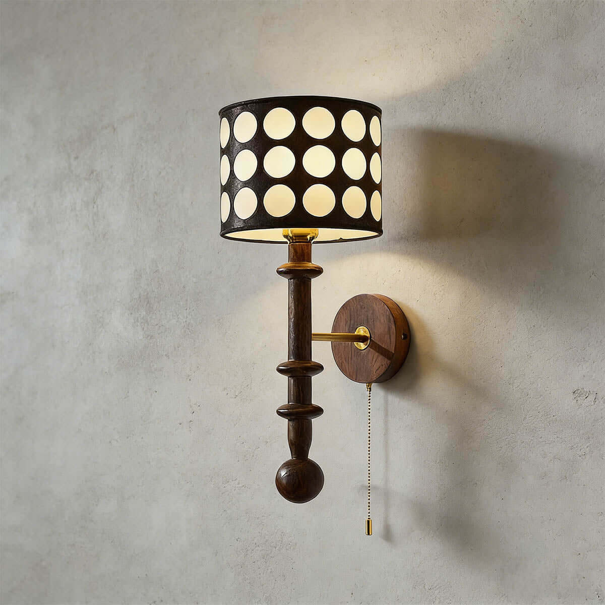 Navira Wall Lamp