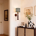 Navira Wall Lamp