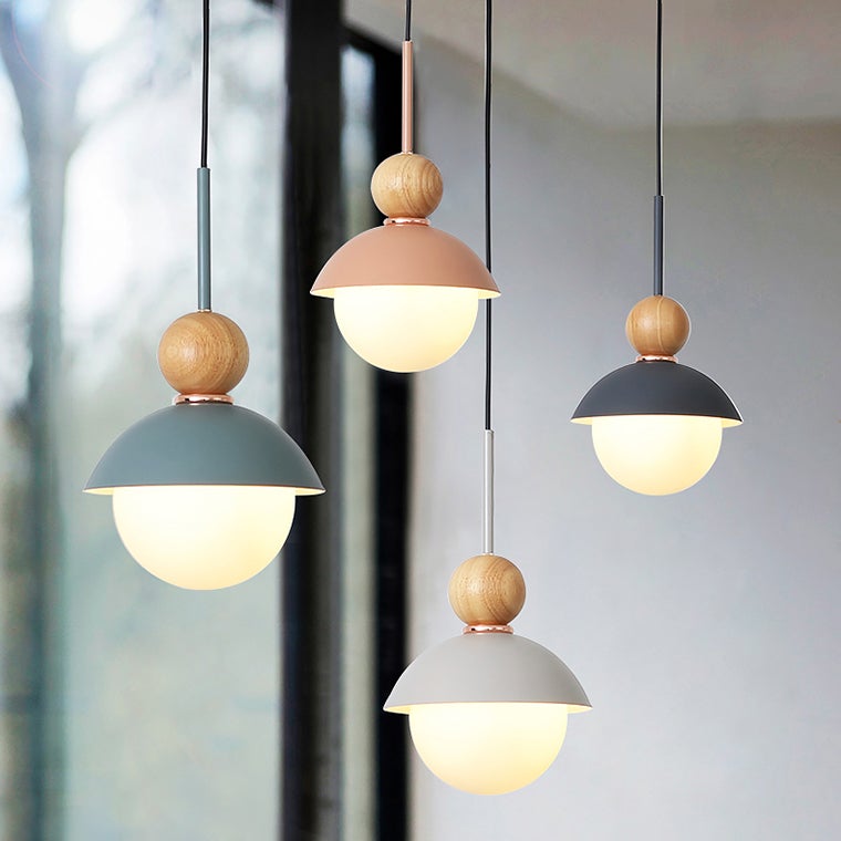 SAVIE WOOD PENDANT