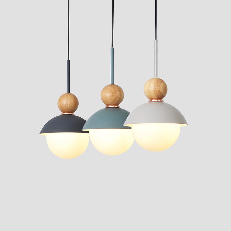 SAVIE WOOD PENDANT