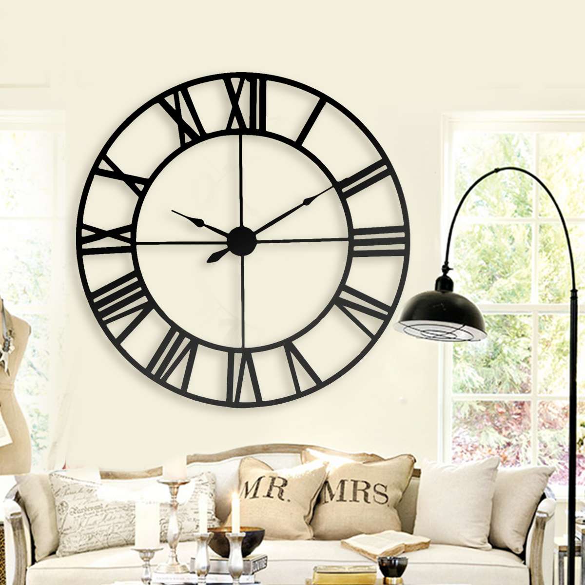 Velia | Wall Clock