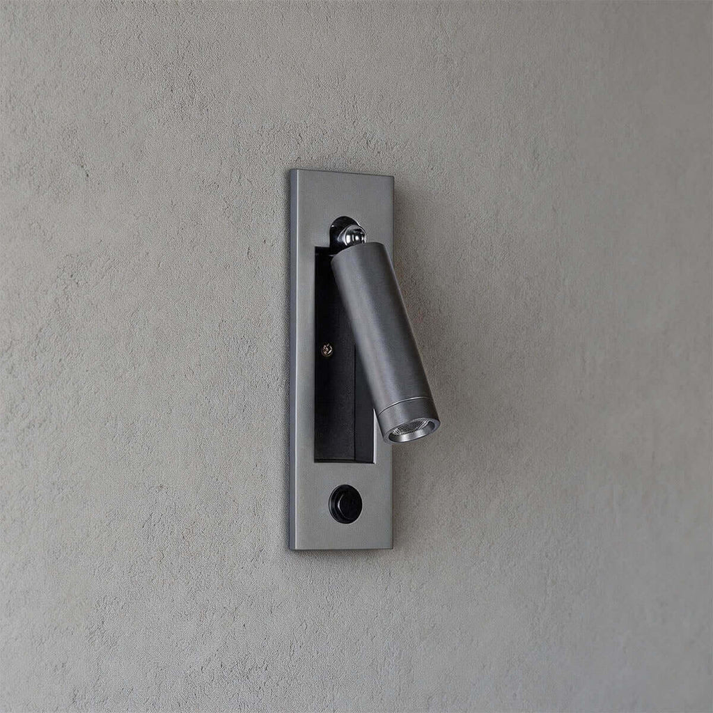 Qylon Wall Light