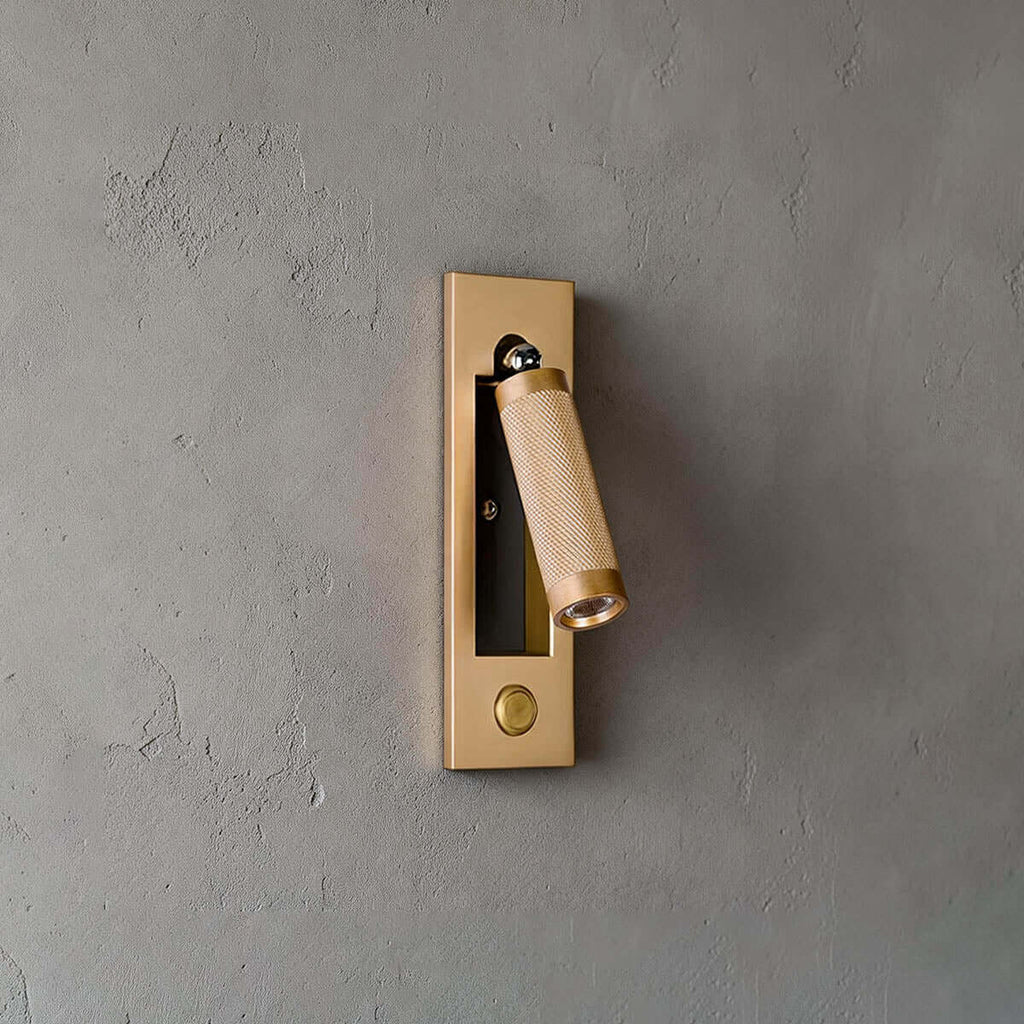 Qylon Wall Light