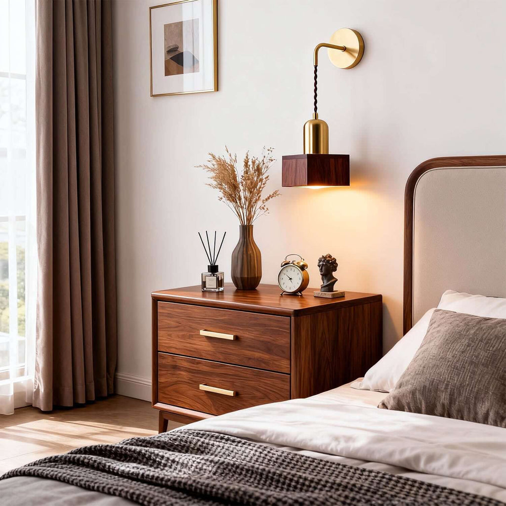 Revira Wall Light