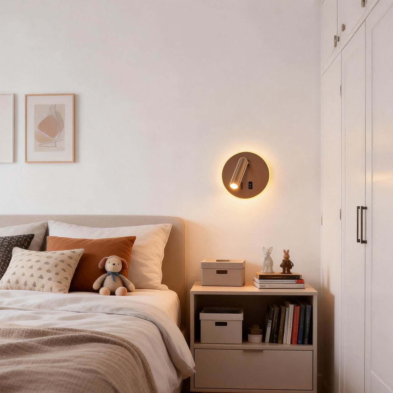 Rivol Wall Light