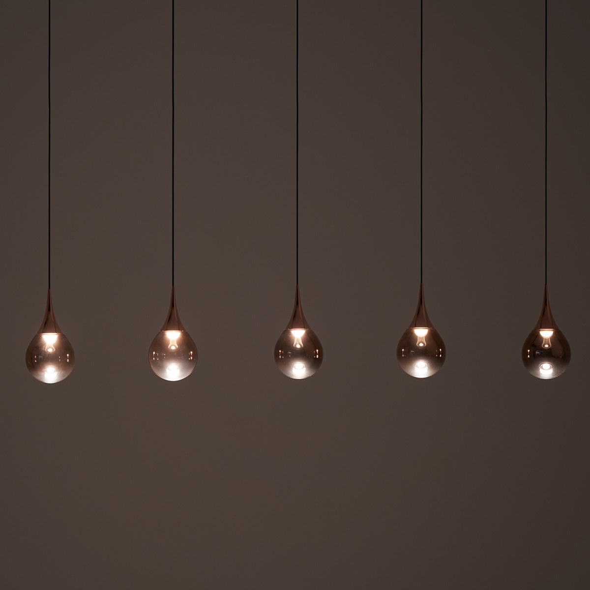PaoPao Linear Pendant Light