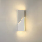 Shadows Wall Lamp