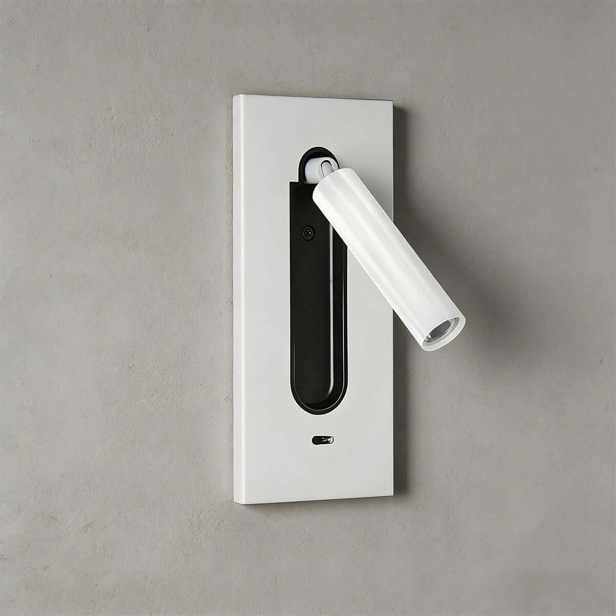 Vylor Wall Light