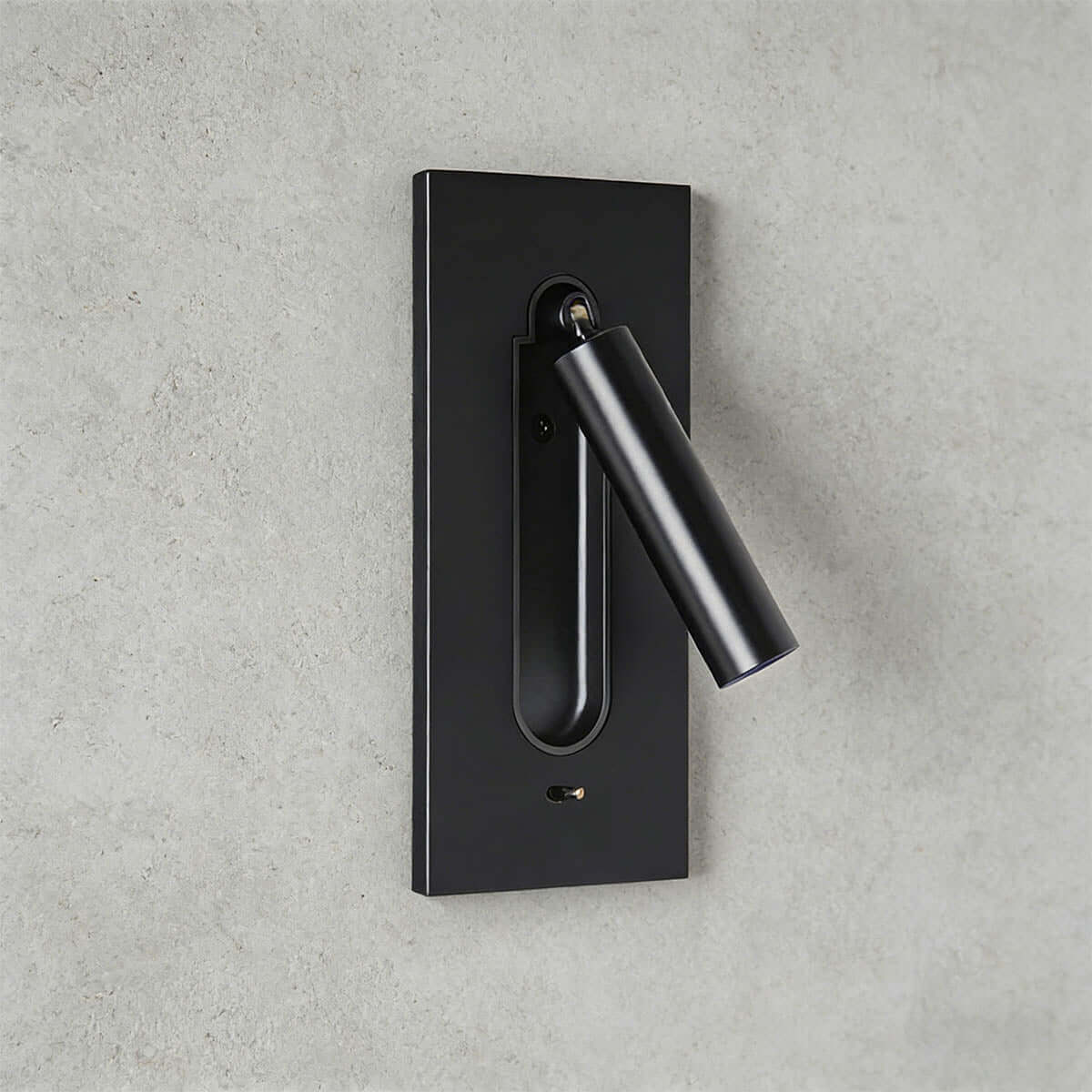 Vylor Wall Light