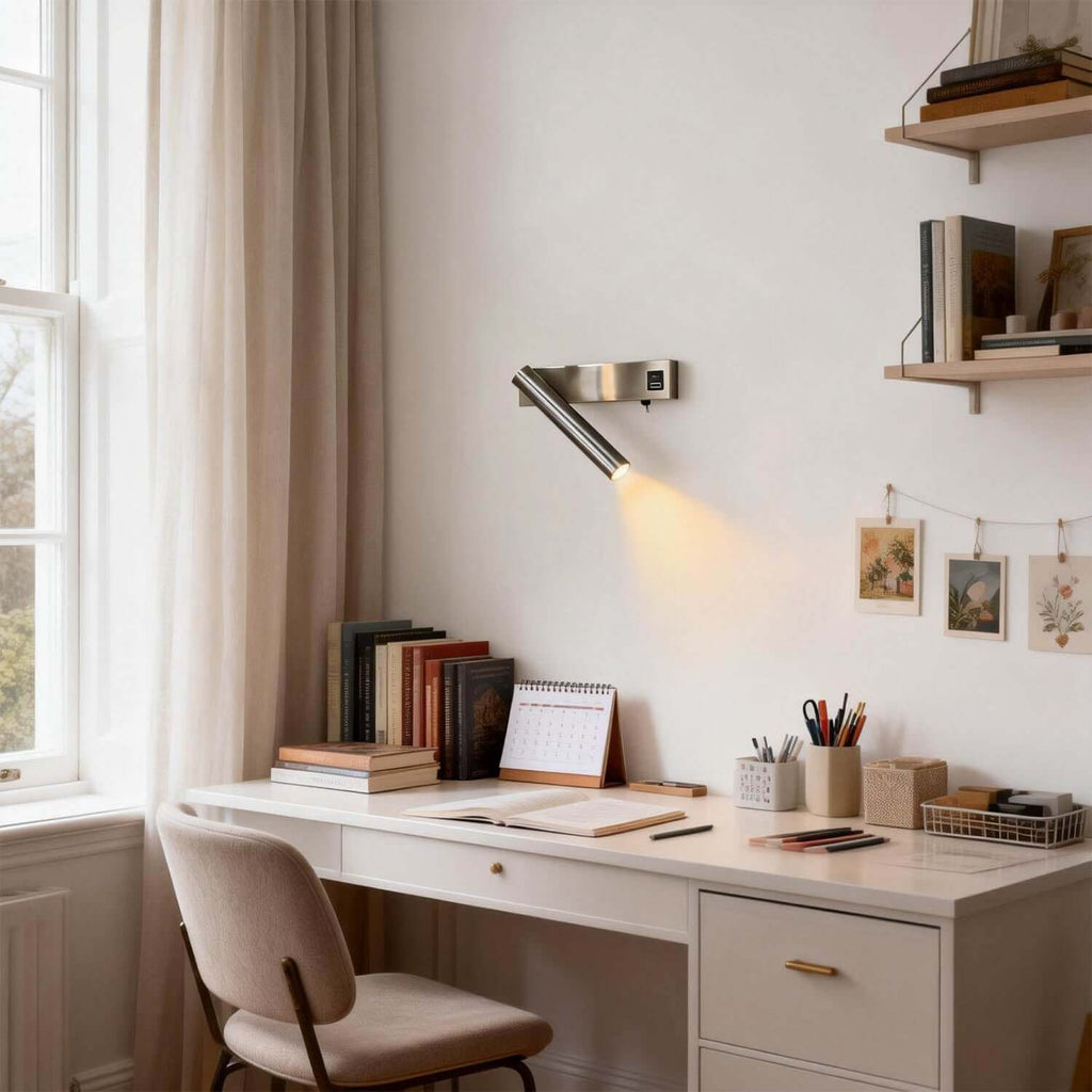 Vynex Wall Light