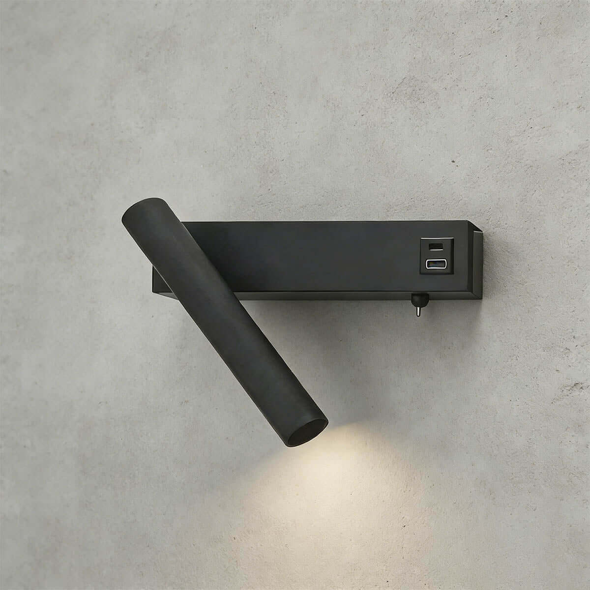 Vynex Wall Light