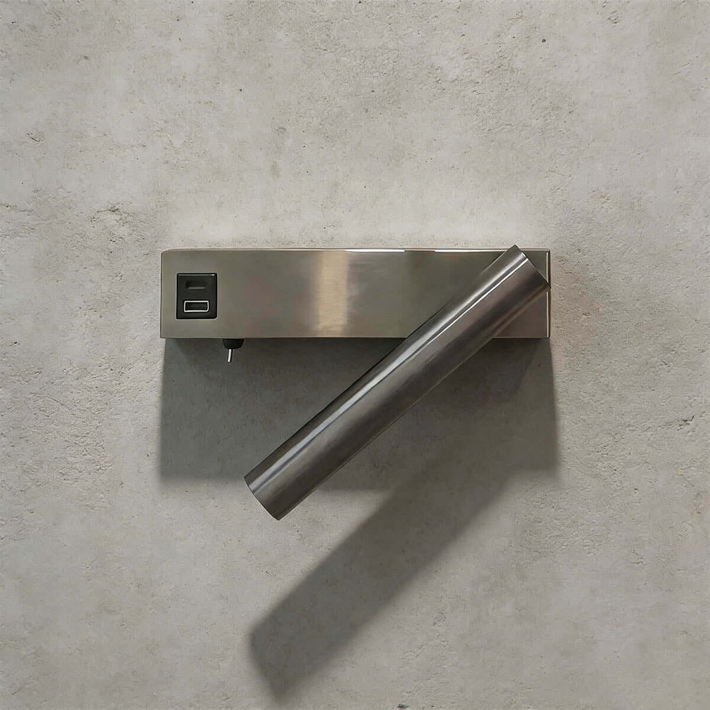 Vynex Wall Light